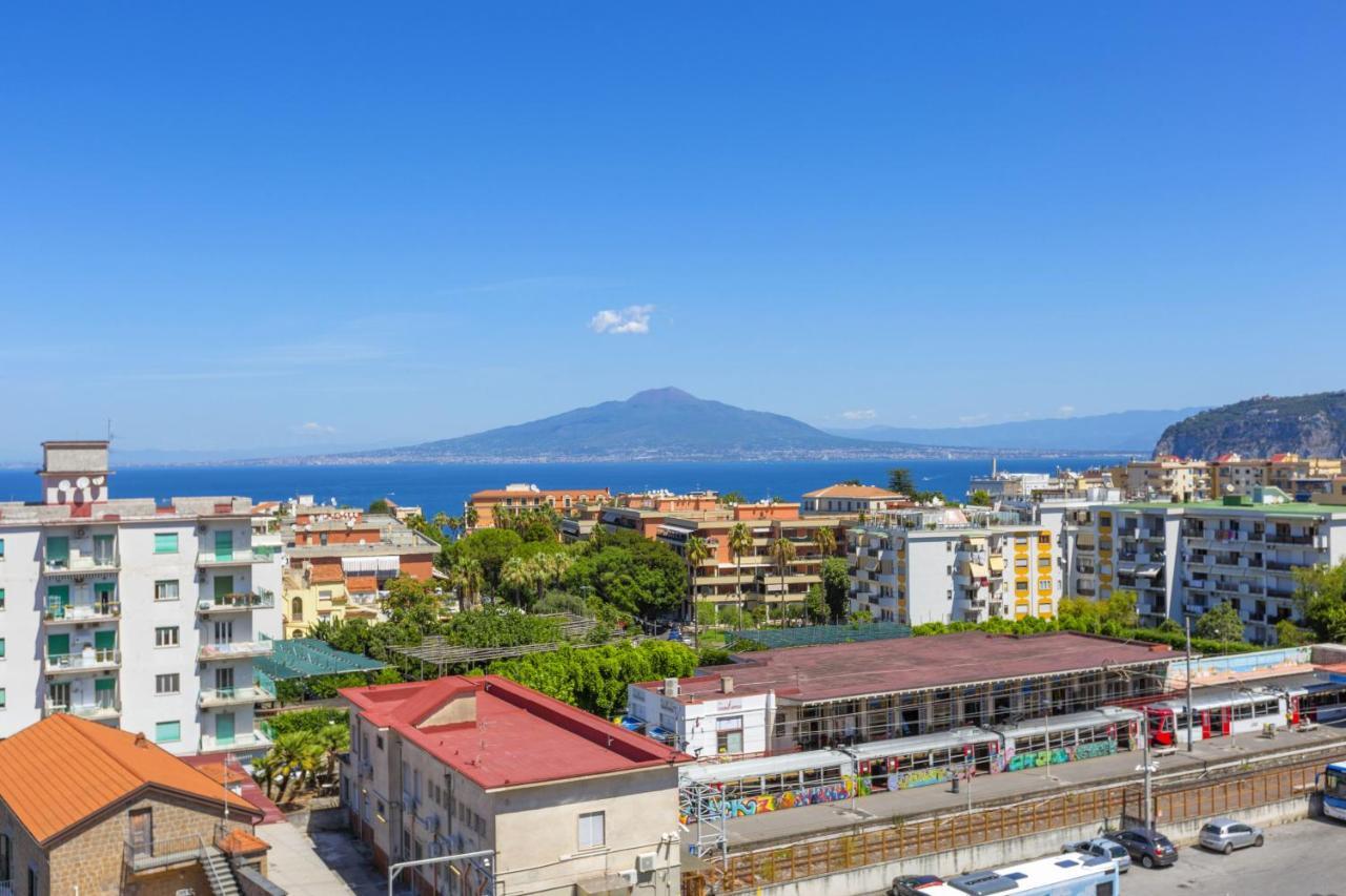 Amore Rentals - Appartamento Cielomare Sorrento Exteriér fotografie
