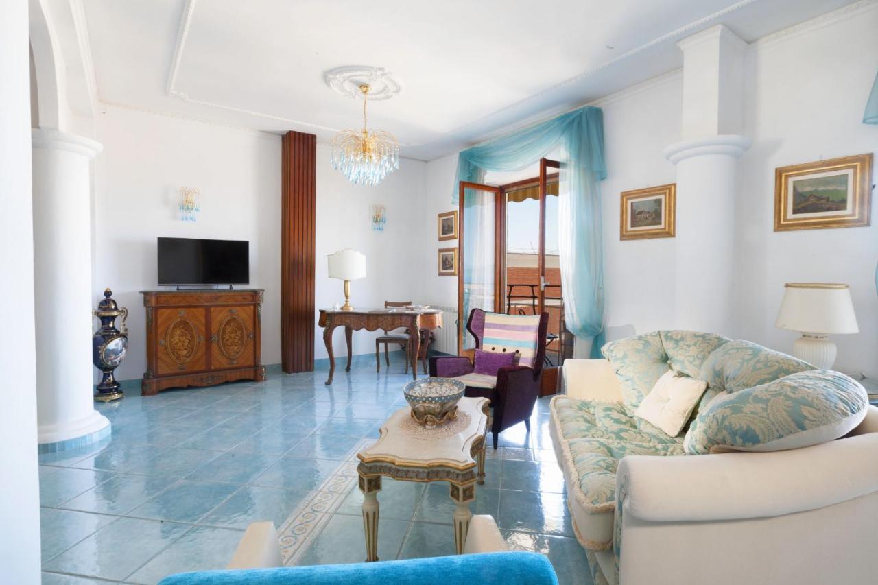 Amore Rentals - Appartamento Cielomare Sorrento Exteriér fotografie
