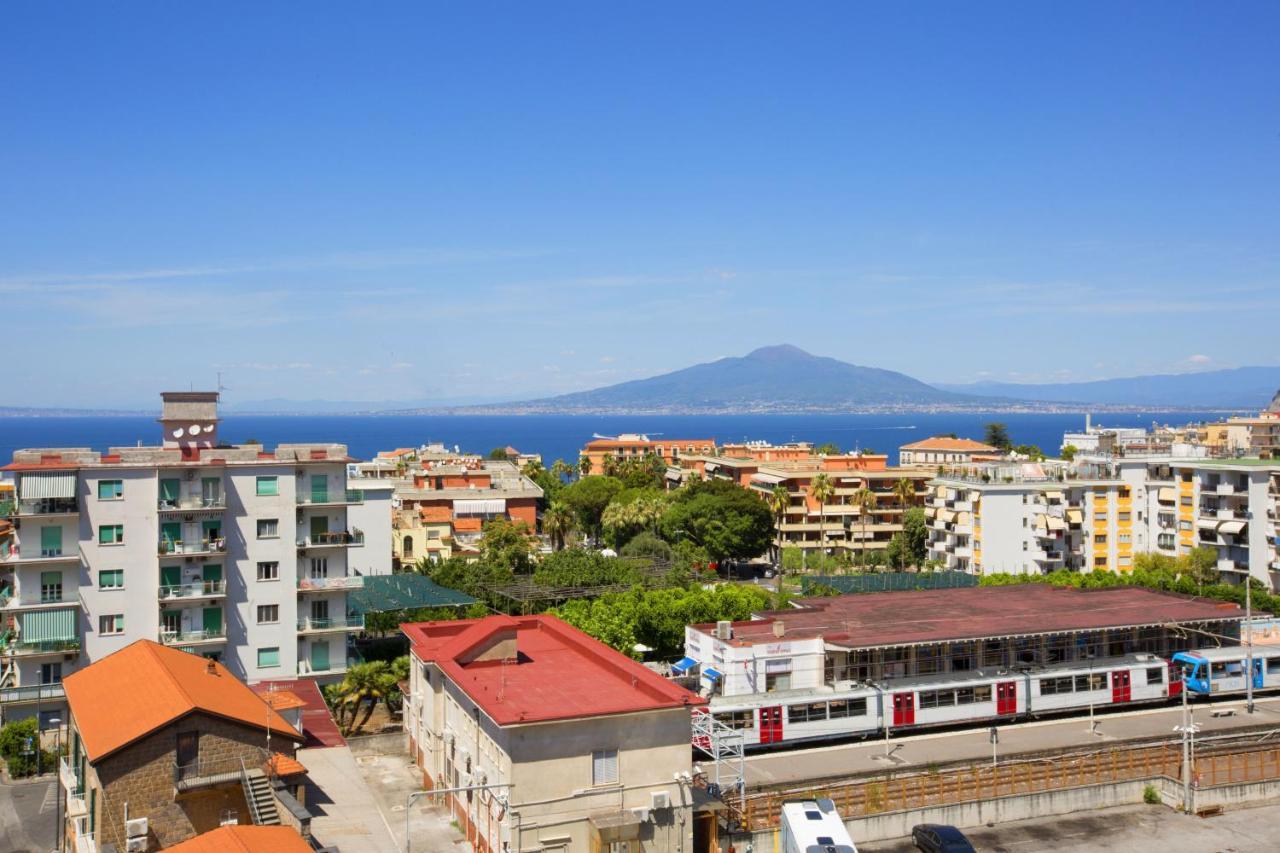 Amore Rentals - Appartamento Cielomare Sorrento Exteriér fotografie