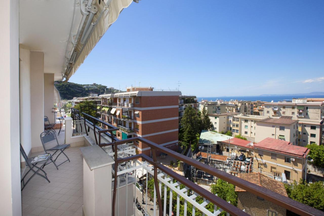 Amore Rentals - Appartamento Cielomare Sorrento Exteriér fotografie