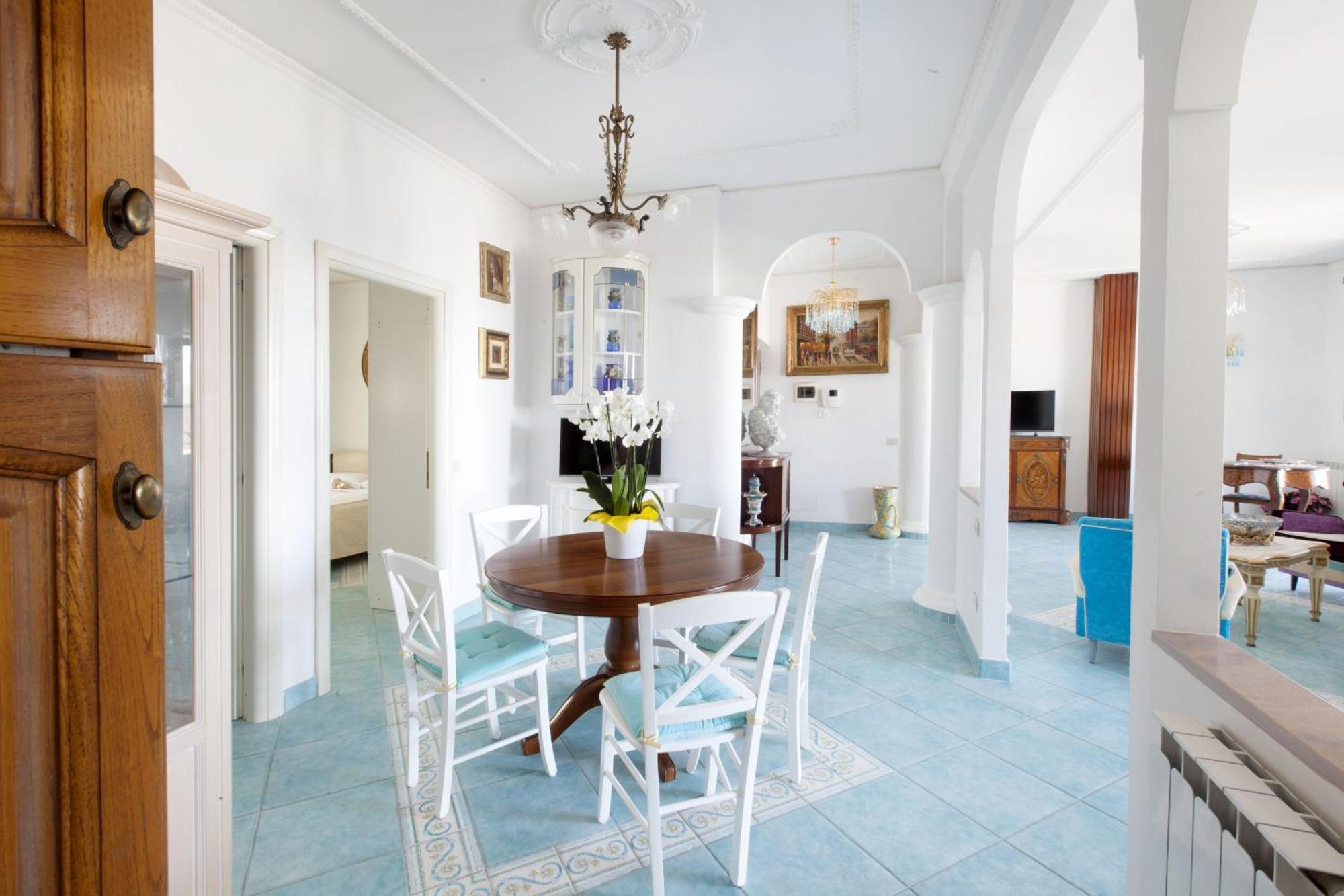 Amore Rentals - Appartamento Cielomare Sorrento Exteriér fotografie